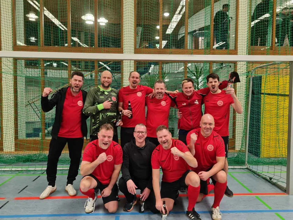 Hallenturnier in Neuzelle – Bild 1