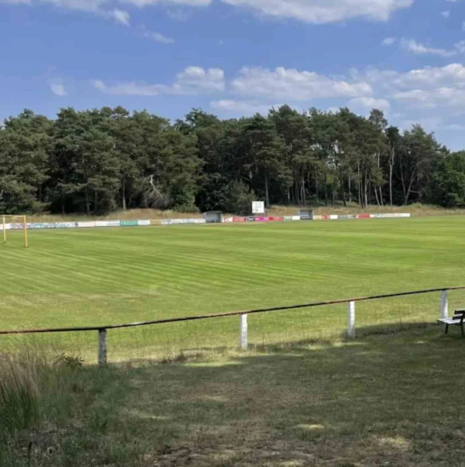 Fußballturnier im Fürstenberger Stadion – Bild 11