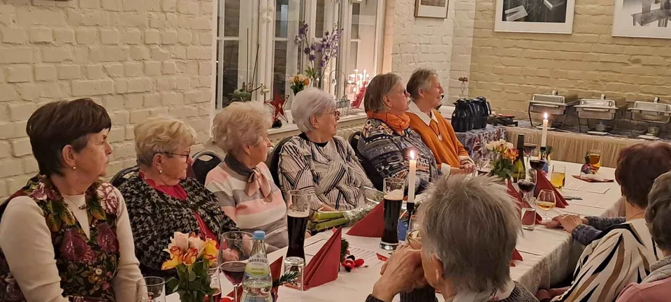 Weihnachtsfeier der Turnerfrauen – Bild 12